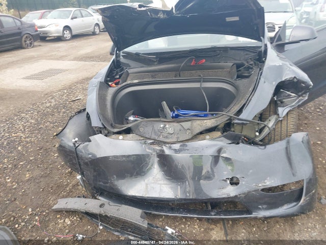 44940747 :رقم المزاد ، 7SAYGDED8SA369646 vin ، 2025 Tesla Model Y Long Range Dual Motor Rear-wheel Drive مزاد بيع