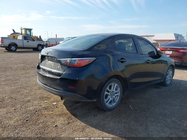 2017 Toyota Yaris Ia მანქანა იყიდება აუქციონზე, vin: 3MYDLBYV2HY195154, აუქციონის ნომერი: 44940751