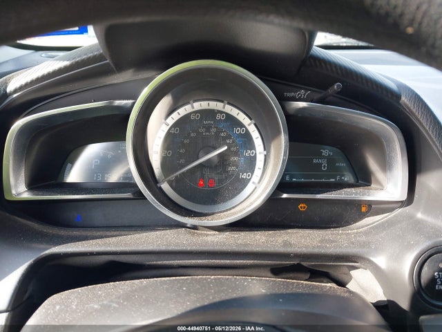 2017 Toyota Yaris Ia მანქანა იყიდება აუქციონზე, vin: 3MYDLBYV2HY195154, აუქციონის ნომერი: 44940751