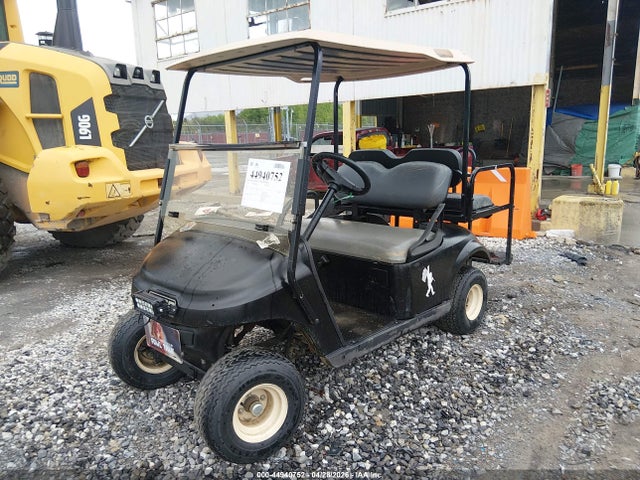 Ez-Go Golf Cart 2022 3536231 Image 2