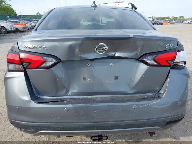 3N1CN8EV0ML925665 Nissan Versa Sv Xtronic Cvt