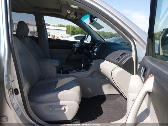Aukcja sprzedaży 2011 Toyota Highlander Limited V6, vin: 5TDDK3EH8BS051421, numer aukcji: 44940795
