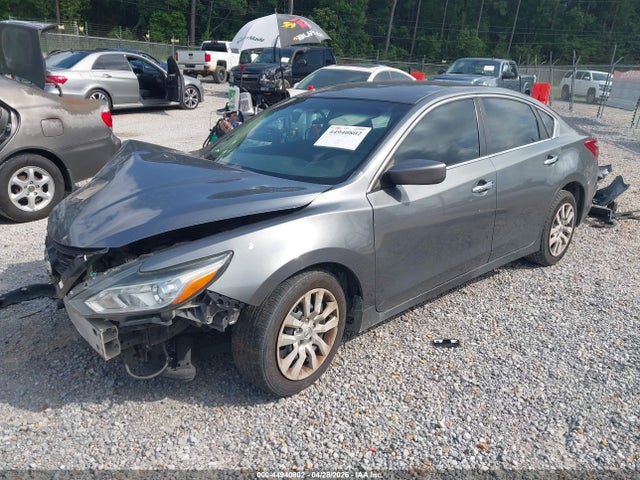 Nissan Altima 2.5 S 2018 1N4AL3AP0JC193765 Image 2