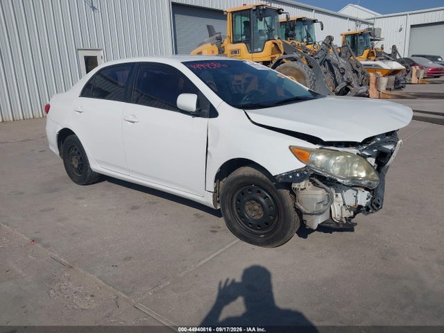 Aukcja sprzedaży 2011 Toyota Corolla Le, vin: 2T1BU4EE6BC612785, numer aukcji: 44940816