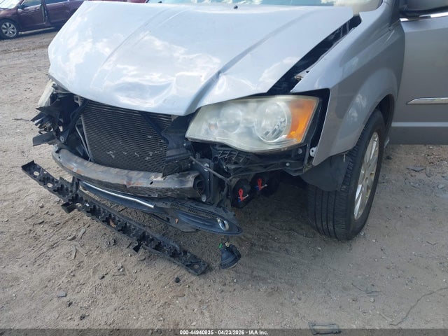 Продажа на аукционе авто 2014 Chrysler Town & Country Touring, vin: 2C4RC1BG2ER156066, номер лота: 44940835