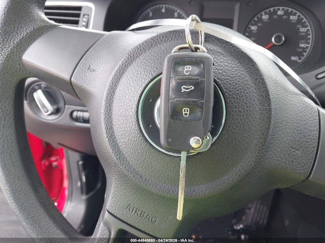 2011 Volkswagen Jetta 2.5l Se მანქანა იყიდება აუქციონზე, vin: 3VWDZ7AJ5BM399654, აუქციონის ნომერი: 44940880