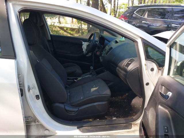 Продаж на аукціоні авто 2015 Kia Forte Lx, vin: KNAFX4A66F5336986, номер лоту: 44940926