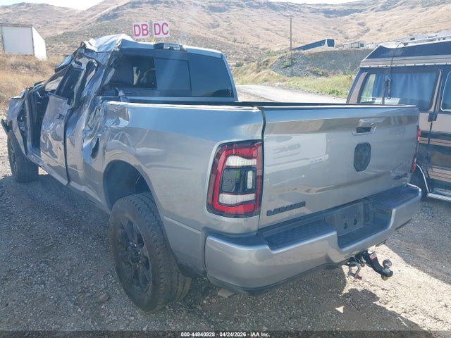 Продаж на аукціоні авто 2024 Ram 3500 Laramie  4x4 6'4 Box, vin: 3C63R3ML6RG339824, номер лоту: 44940928