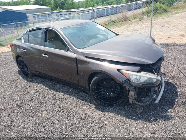 44940942 :رقم المزاد ، JN1BV7AP8EM672826 vin ، 2014 Infiniti Q50 Premium مزاد بيع