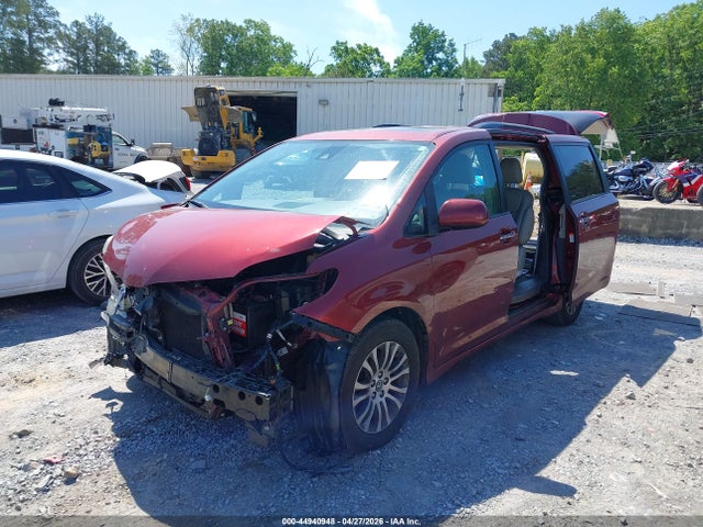 Aukcja sprzedaży 2018 Toyota Sienna Xle 8 Passenger, vin: 5TDYZ3DCXJS919422, numer aukcji: 44940948
