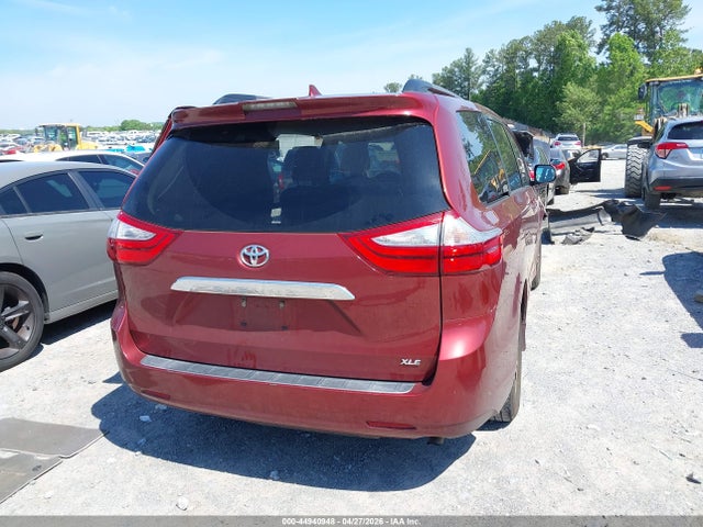 Aukcja sprzedaży 2018 Toyota Sienna Xle 8 Passenger, vin: 5TDYZ3DCXJS919422, numer aukcji: 44940948