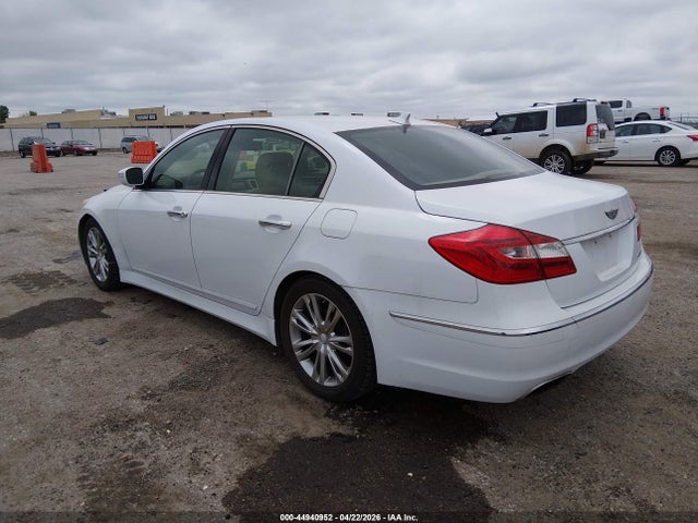 Hyundai Genesis 3.8 2014 KMHGC4DD9EU264212 Image 3