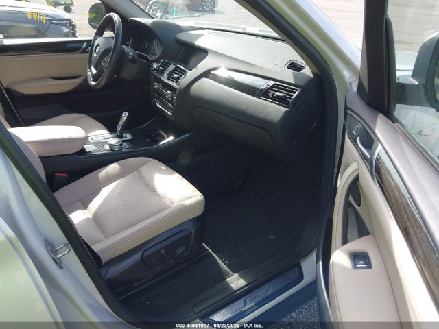 44941017 :رقم المزاد ، 5UXWX9C37H0W78402 vin ، 2017 Bmw X3 Xdrive28i مزاد بيع