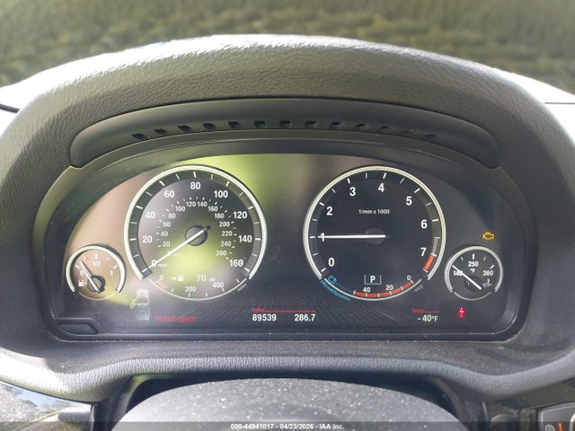 44941017 :رقم المزاد ، 5UXWX9C37H0W78402 vin ، 2017 Bmw X3 Xdrive28i مزاد بيع