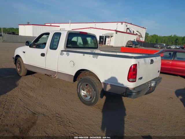 44941036 :رقم المزاد ، 1FTZX172XWKB66331 vin ، 1998 Ford F-150 Standard/xl/xlt مزاد بيع