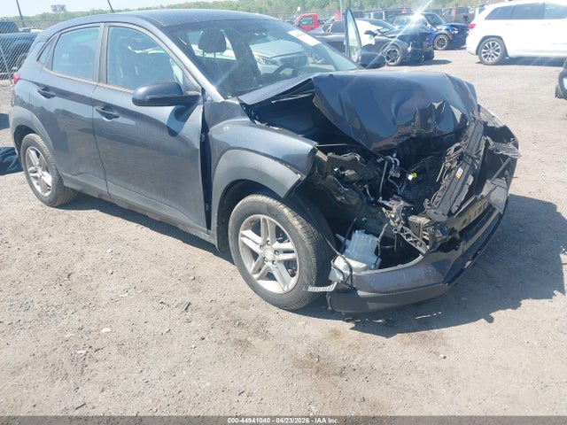44941040 :رقم المزاد ، KM8K1CAAXJU108162 vin ، 2018 Hyundai Kona Se مزاد بيع