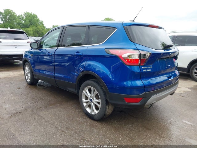 2017 Ford Escape Se მანქანა იყიდება აუქციონზე, vin: 1FMCU0GD8HUB14550, აუქციონის ნომერი: 44941053