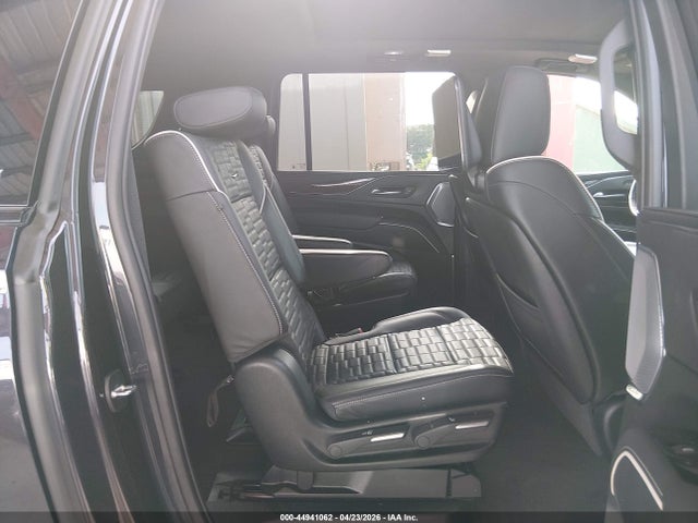 2024 Cadillac Escalade Esv 4wd Sport Platinum მანქანა იყიდება აუქციონზე, vin: 1GYS4RKL3RR127370, აუქციონის ნომერი: 44941062