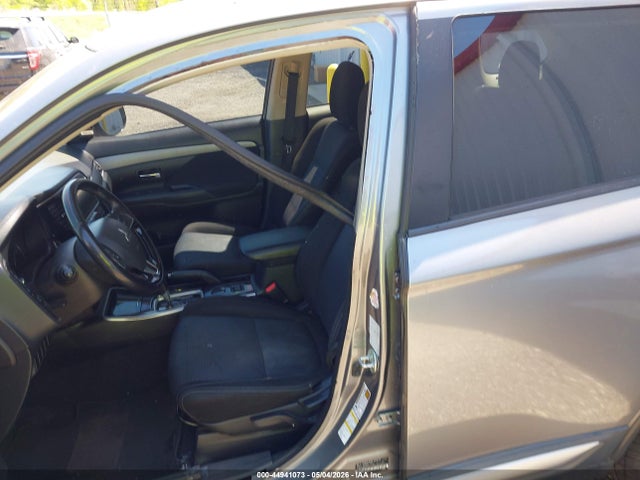 Aukcja sprzedaży 2018 Mitsubishi Outlander Se, vin: JA4AD3A37JZ043518, numer aukcji: 44941073