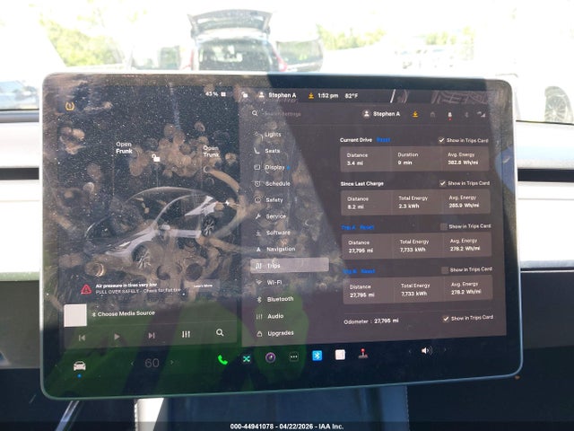 Продажа на аукционе авто 2023 Tesla Model Y Awd/long Range Dual Motor All-wheel Drive, vin: 7SAYGAEE8PF917730, номер лота: 44941078