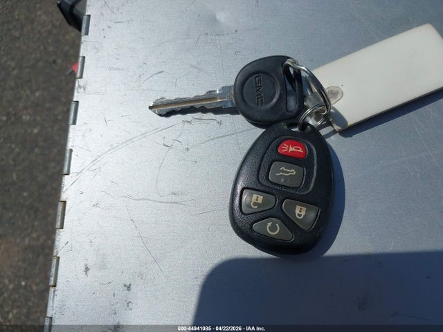 Продажа на аукционе авто 2016 Gmc Acadia Denali, vin: 1GKKVTKD9GJ135837, номер лота: 44941085
