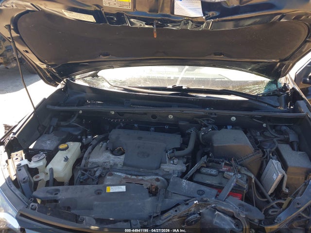 Toyota RAV4 LE 2017 2T3BFREV4HW622947 Image 10