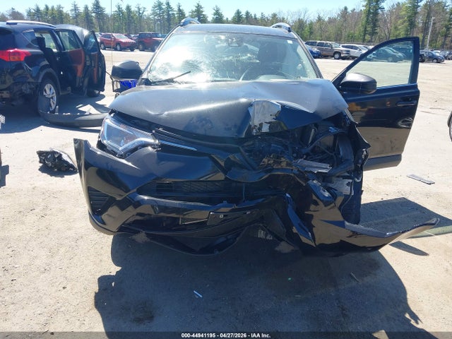 Toyota RAV4 LE 2017 2T3BFREV4HW622947 Image 6