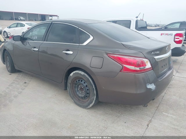 2013 Nissan Altima 2.5 S მანქანა იყიდება აუქციონზე, vin: 1N4AL3AP9DN514744, აუქციონის ნომერი: 44941203