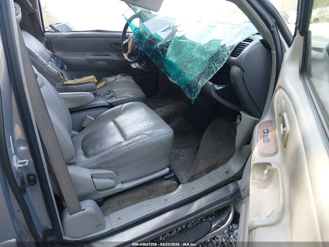 2000 Toyota Tundra Ltd V8 მანქანა იყიდება აუქციონზე, vin: 5TBRT3810YS036317, აუქციონის ნომერი: 44941206