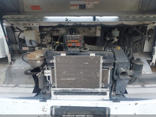 Ford F-59 Commercial Stripped 2014 1F65F5KYXE0A06144 Image 9