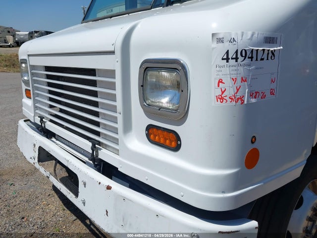 Ford F-59 Commercial Stripped 2014 1F65F5KYXE0A06144 Image 11