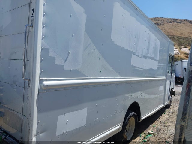 Ford F-59 Commercial Stripped 2014 1F65F5KYXE0A06144 Image 4