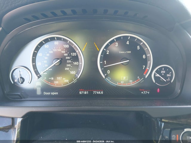 44941233 :رقم المزاد ، 5UXKR0C56F0P03888 vin ، 2015 Bmw X5 Xdrive35i مزاد بيع
