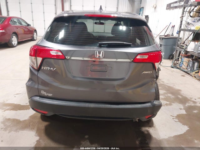 2022 Honda Hr-v Awd Lx მანქანა იყიდება აუქციონზე, vin: 3CZRU6H30NM735590, აუქციონის ნომერი: 44941236