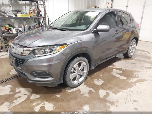 2022 Honda Hr-v Awd Lx მანქანა იყიდება აუქციონზე, vin: 3CZRU6H30NM735590, აუქციონის ნომერი: 44941236
