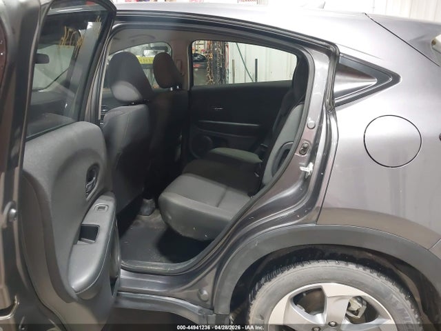 2022 Honda Hr-v Awd Lx მანქანა იყიდება აუქციონზე, vin: 3CZRU6H30NM735590, აუქციონის ნომერი: 44941236