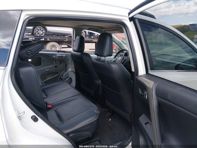 2015 Toyota Rav4 Limited მანქანა იყიდება აუქციონზე, vin: 2T3DFREV2FW385638, აუქციონის ნომერი: 44941279