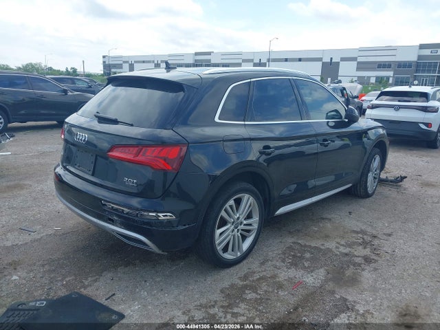 2018 Audi Q5 2.0t Premium/2.0t Tech Premium მანქანა იყიდება აუქციონზე, vin: WA1CNAFY6J2038611, აუქციონის ნომერი: 44941305