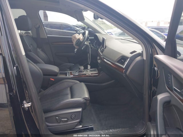 2018 Audi Q5 2.0t Premium/2.0t Tech Premium მანქანა იყიდება აუქციონზე, vin: WA1CNAFY6J2038611, აუქციონის ნომერი: 44941305