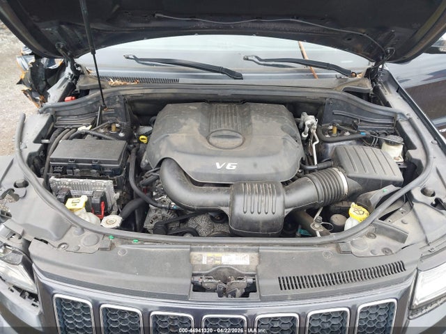 1C4RJFCG2EC247204 Jeep Grand Cherokee Overland