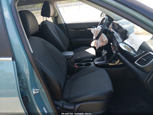 Продажа на аукционе авто 2024 Kia Seltos S, vin: KNDEU2AA2R7555453, номер лота: 44941326