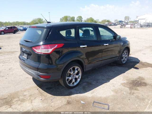 Продаж на аукціоні авто 2016 Ford Escape S, vin: 1FMCU0F77GUB97415, номер лоту: 44941367
