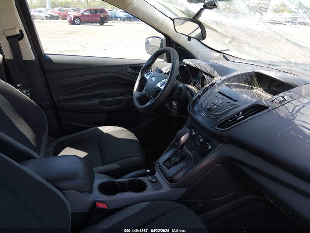 Продаж на аукціоні авто 2016 Ford Escape S, vin: 1FMCU0F77GUB97415, номер лоту: 44941367