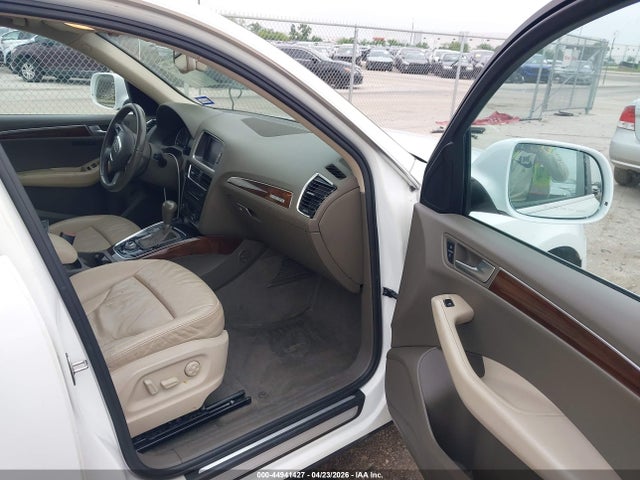 44941427 :رقم المزاد ، WA1LFAFP4BA084479 vin ، 2011 Audi Q5 2.0t Premium مزاد بيع