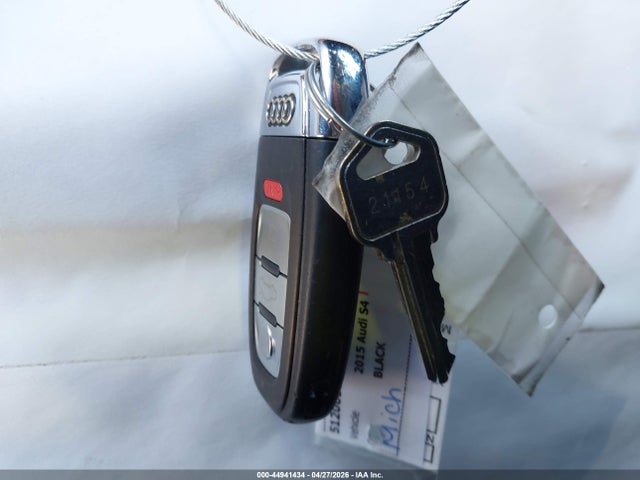 44941434 :رقم المزاد ، WAUBGAFL2FA076640 vin ، 2015 Audi S4 3.0t Premium Plus مزاد بيع