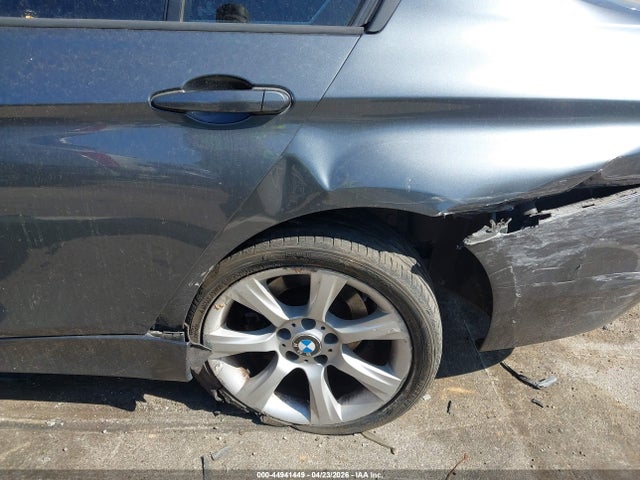 44941449 :رقم المزاد ، WBA3C3C51EPV90637 vin ، 2014 Bmw 320i Xdrive مزاد بيع