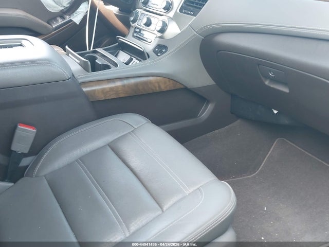 Продаж на аукціоні авто 2019 Gmc Yukon Xl Denali, vin: 1GKS2HKJ5KR331957, номер лоту: 44941496