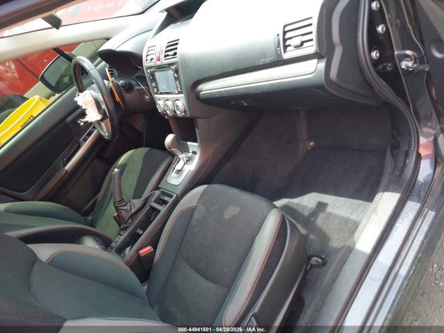 44941501 :رقم المزاد ، JF2GPABC1HH280341 vin ، 2017 Subaru Crosstrek 2.0i Premium مزاد بيع