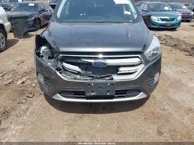 Продаж на аукціоні авто 2017 Ford Escape Se, vin: 1FMCU0GD7HUB87781, номер лоту: 44941579