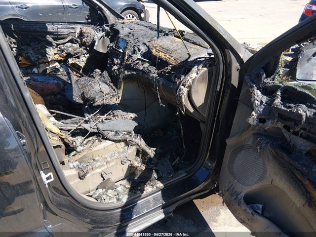 2011 Jeep Grand Cherokee Laredo მანქანა იყიდება აუქციონზე, vin: 1J4RR4GG1BC671146, აუქციონის ნომერი: 44941590